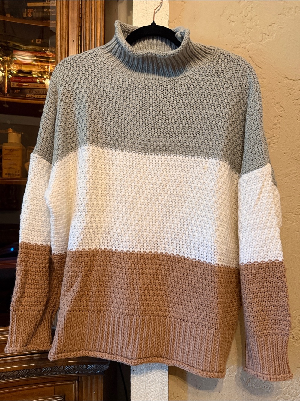 Men's Colorblock Turtleneck Sweater in Gray, White & Tan